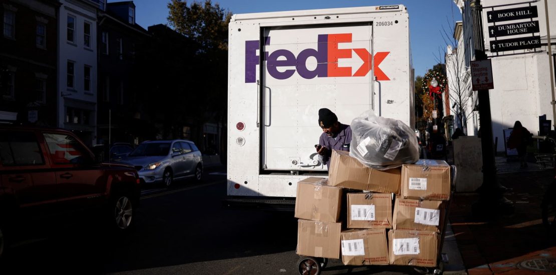 FedEx to spin off its less-than-truckload freight business