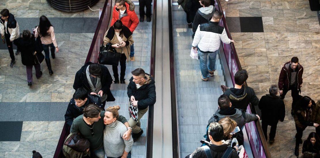 Hungary’s Retail Sales Rebound Counters Industry Output Decline