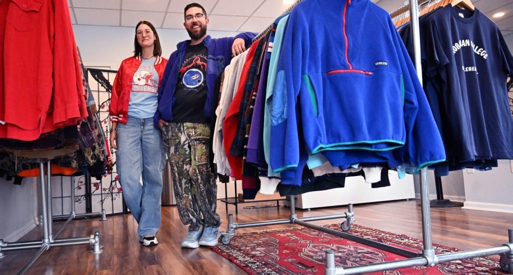 Vintage clothing store opening in Bethlehem