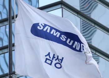 [Editorial] Korea’s semiconductor boom exposes risky one-engine economy